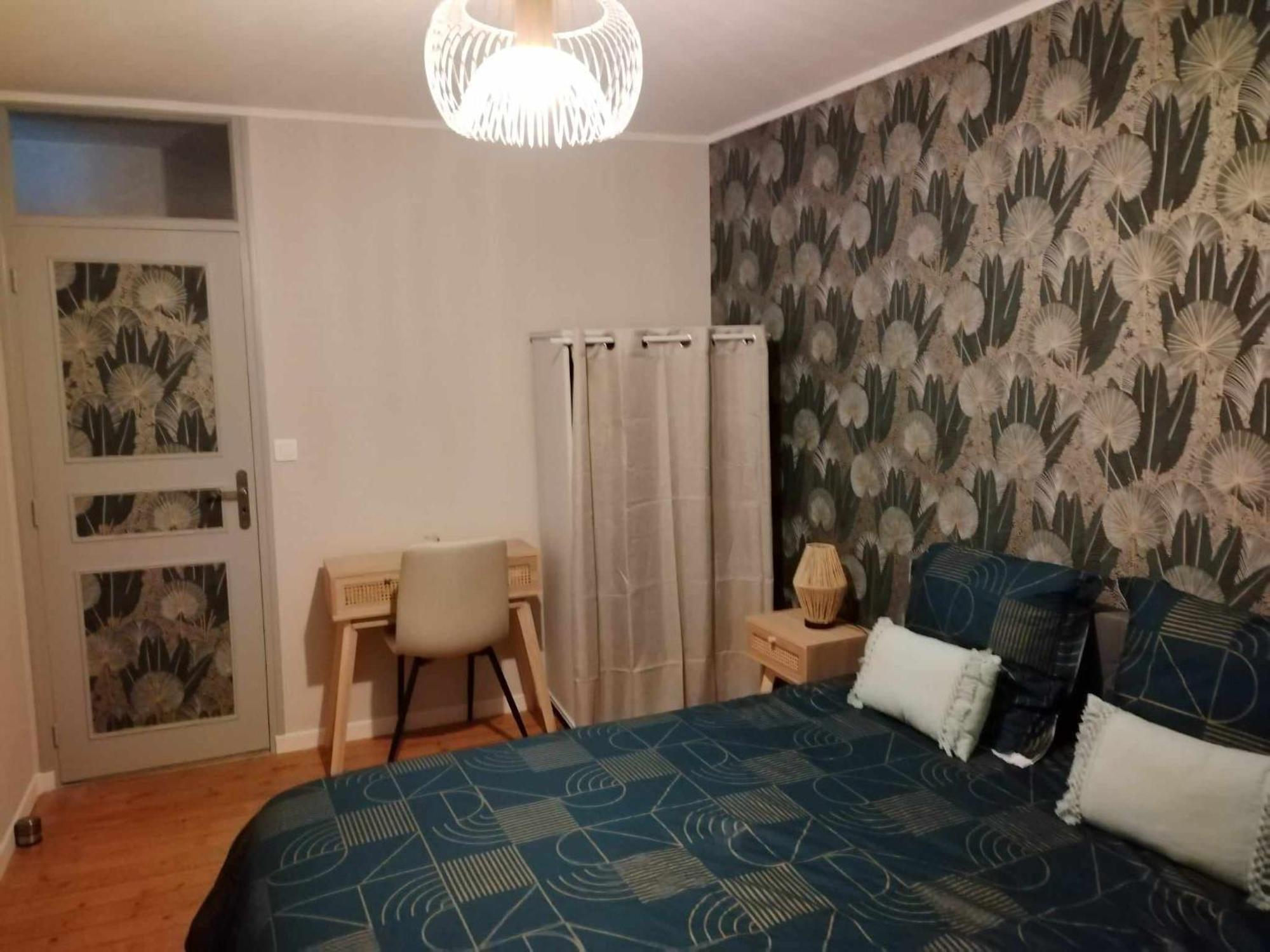 Chambre D'Hote Familiale De La Maison Bleue Lanvallay Eksteriør bilde